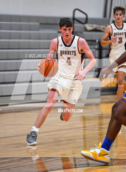 Thumbnail 2 in Caldwell vs La Vega photogallery.
