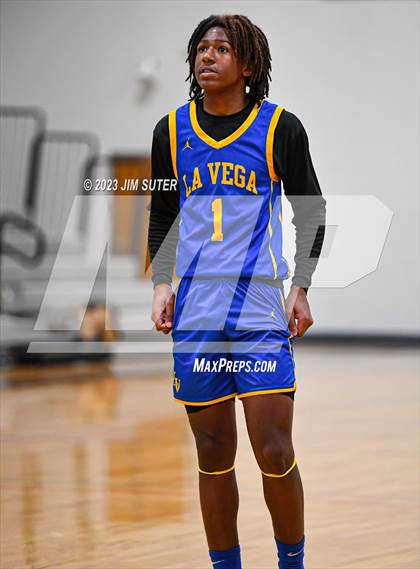 Thumbnail 1 in Caldwell vs La Vega photogallery.