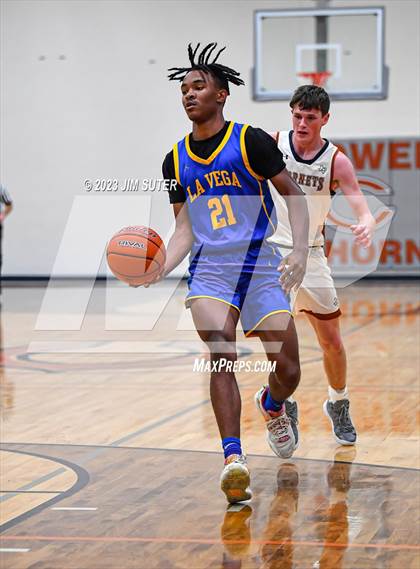 Thumbnail 2 in Caldwell vs La Vega photogallery.