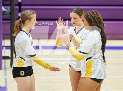 Thumbnail 3 in JV: Bishop O'Dowd @ Piedmont photogallery.
