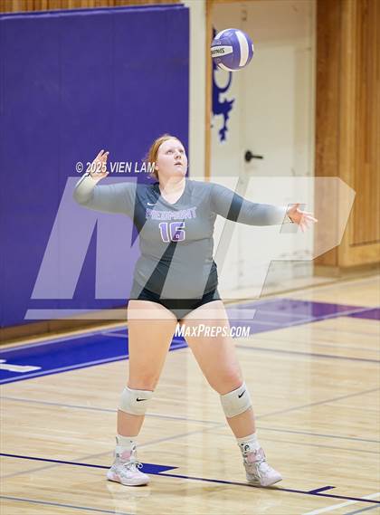 Thumbnail 1 in JV: Bishop O'Dowd @ Piedmont photogallery.