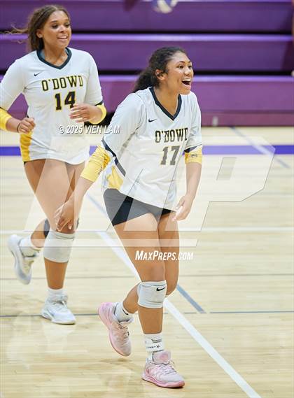 Thumbnail 1 in JV: Bishop O'Dowd @ Piedmont photogallery.