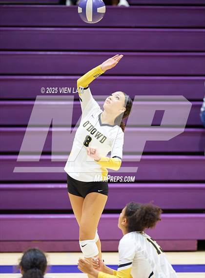 Thumbnail 1 in JV: Bishop O'Dowd @ Piedmont photogallery.