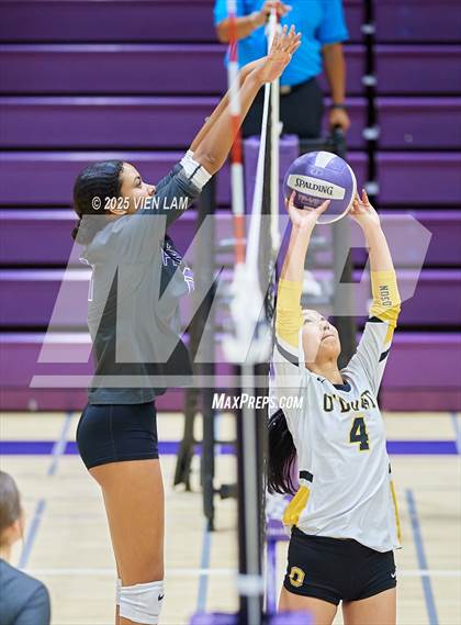 Thumbnail 2 in JV: Bishop O'Dowd @ Piedmont photogallery.