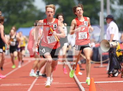 Thumbnail 1 in PIAA State Track and Field Championships photogallery.