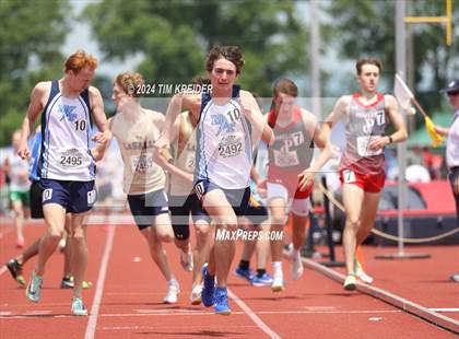 Thumbnail 2 in PIAA State Track and Field Championships photogallery.