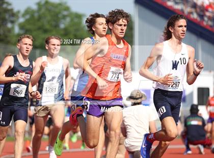 Thumbnail 2 in PIAA State Track and Field Championships photogallery.