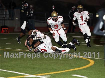 Thumbnail 1 in Valley Center vs. Santa Fe Christian (CIF SDS Playoffs) photogallery.