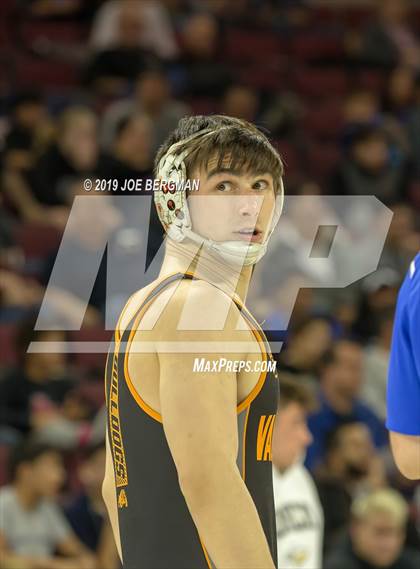 Thumbnail 2 in CIF State Boys Wrestling Championships (Consolation Round 2) photogallery.