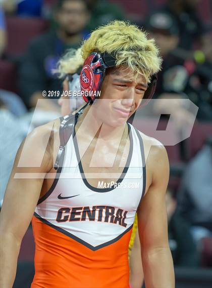Thumbnail 3 in CIF State Boys Wrestling Championships (Consolation Round 2) photogallery.