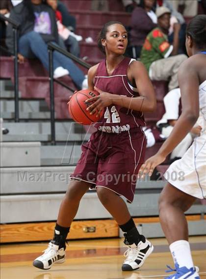 Thumbnail 1 in Wilson vs. Mount Vernon (Lady Greyhound Classic) photogallery.
