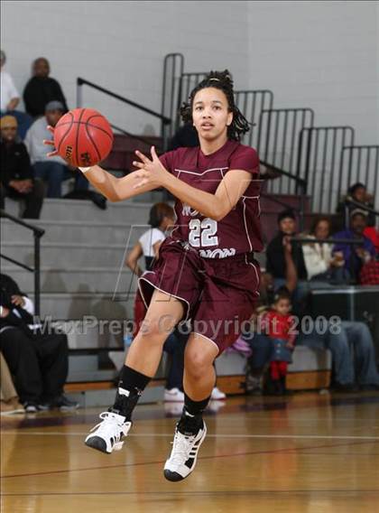 Thumbnail 2 in Wilson vs. Mount Vernon (Lady Greyhound Classic) photogallery.
