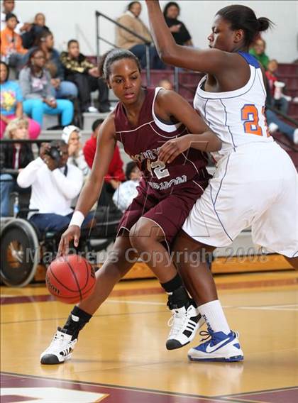 Thumbnail 2 in Wilson vs. Mount Vernon (Lady Greyhound Classic) photogallery.