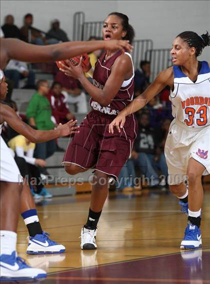 Thumbnail 2 in Wilson vs. Mount Vernon (Lady Greyhound Classic) photogallery.