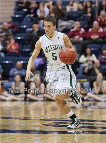 Thumbnail 2 in De La Salle vs. Fairfax (MLK Classic) photogallery.