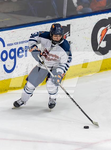 Thumbnail 1 in Powers Catholic vs Stevenson (MHSAA Division 2 State Final) photogallery.