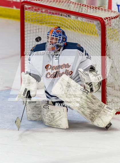Thumbnail 3 in Powers Catholic vs Stevenson (MHSAA Division 2 State Final) photogallery.