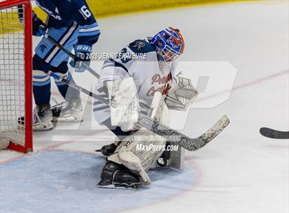 Thumbnail 1 in Powers Catholic vs Stevenson (MHSAA Division 2 State Final) photogallery.
