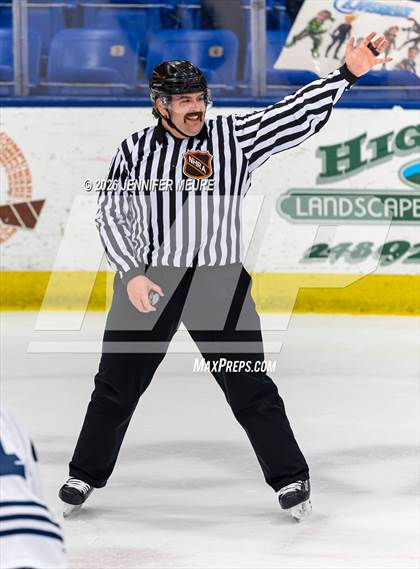 Thumbnail 1 in Powers Catholic vs Stevenson (MHSAA Division 2 State Final) photogallery.