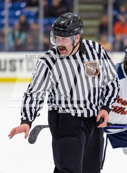 Thumbnail 1 in Powers Catholic vs Stevenson (MHSAA Division 2 State Final) photogallery.