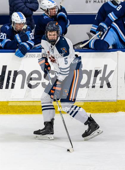 Thumbnail 2 in Powers Catholic vs Stevenson (MHSAA Division 2 State Final) photogallery.