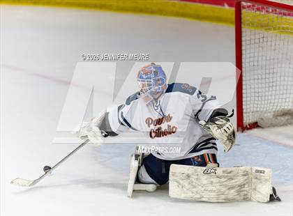 Thumbnail 1 in Powers Catholic vs Stevenson (MHSAA Division 2 State Final) photogallery.