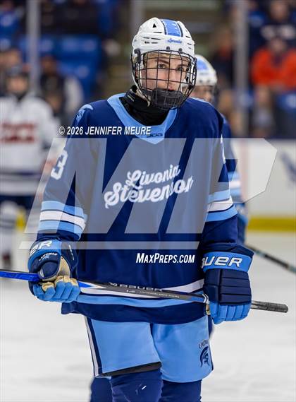Thumbnail 2 in Powers Catholic vs Stevenson (MHSAA Division 2 State Final) photogallery.