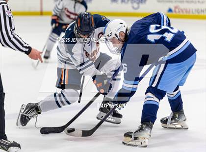 Thumbnail 2 in Powers Catholic vs Stevenson (MHSAA Division 2 State Final) photogallery.