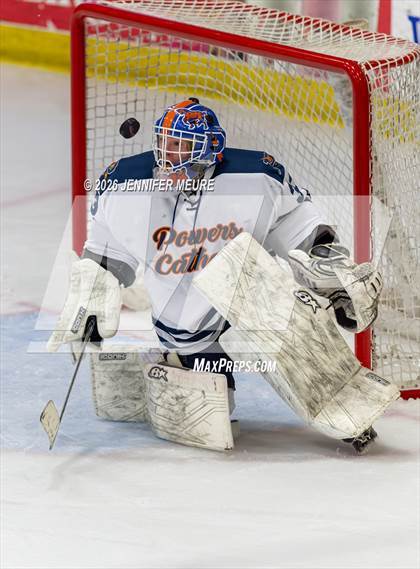 Thumbnail 2 in Powers Catholic vs Stevenson (MHSAA Division 2 State Final) photogallery.