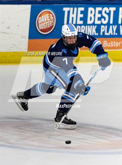 Thumbnail 3 in Powers Catholic vs Stevenson (MHSAA Division 2 State Final) photogallery.