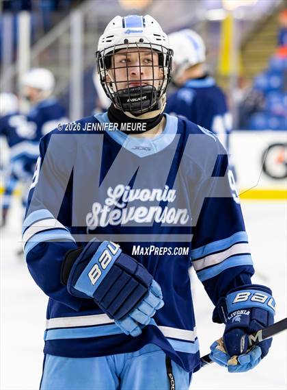 Thumbnail 3 in Powers Catholic vs Stevenson (MHSAA Division 2 State Final) photogallery.