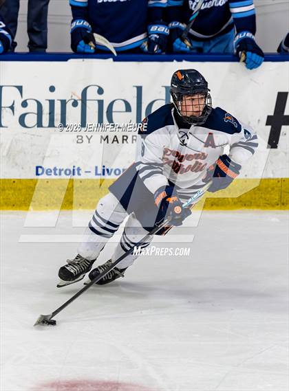 Thumbnail 1 in Powers Catholic vs Stevenson (MHSAA Division 2 State Final) photogallery.