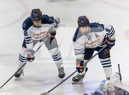 Thumbnail 2 in Powers Catholic vs Stevenson (MHSAA Division 2 State Final) photogallery.