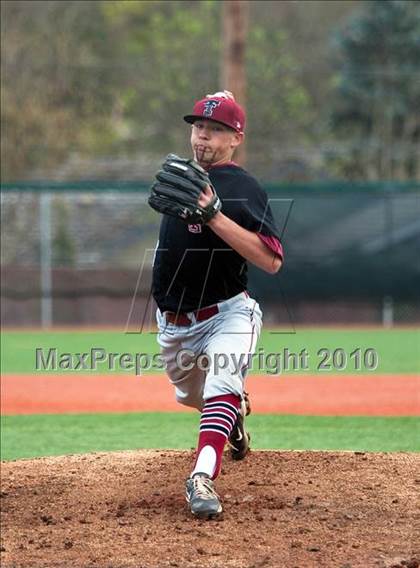 Thumbnail 1 in Tualatin @ Jesuit photogallery.