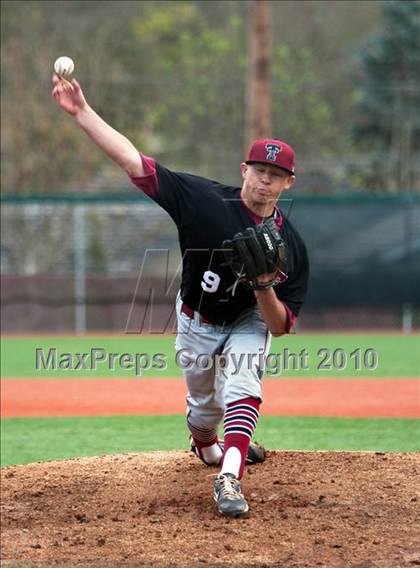 Thumbnail 2 in Tualatin @ Jesuit photogallery.