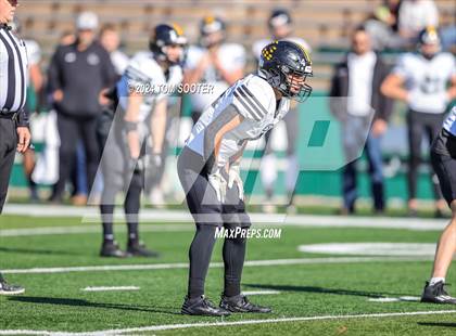 Thumbnail 3 in Cisco vs Stamford (UIL Football 2A D1 Regional) photogallery.