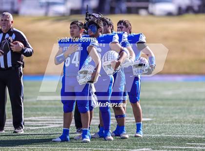 Thumbnail 3 in Cisco vs Stamford (UIL Football 2A D1 Regional) photogallery.