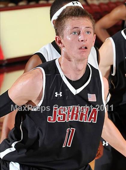 Thumbnail 1 in Upland vs. JSerra Catholic (Nike Extravaganza) photogallery.