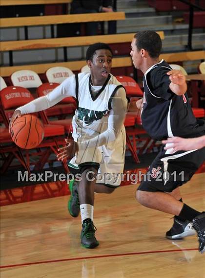 Thumbnail 3 in Upland vs. JSerra Catholic (Nike Extravaganza) photogallery.