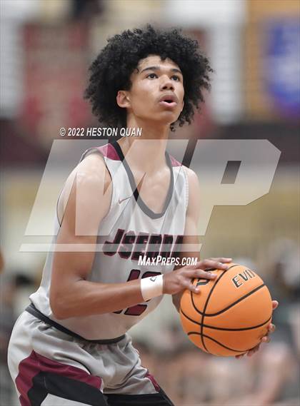 Thumbnail 3 in St. John Bosco @ JSerra Catholic (CIF-SS D1 Playoffs) photogallery.