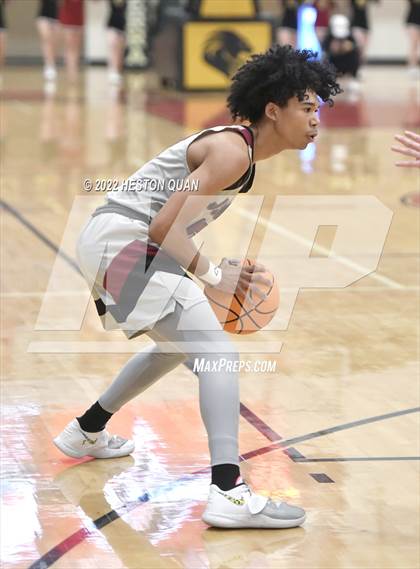 Thumbnail 3 in St. John Bosco @ JSerra Catholic (CIF-SS D1 Playoffs) photogallery.