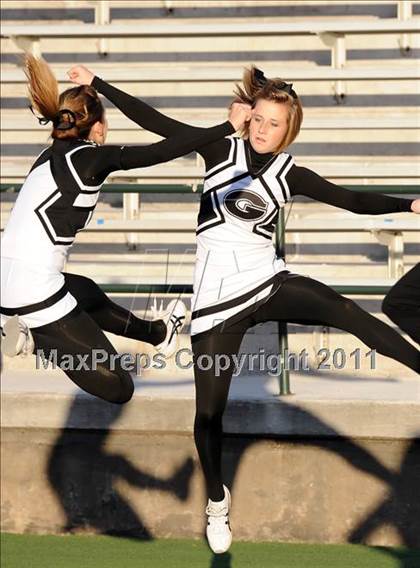 Thumbnail 2 in Grandview vs. Daingerfield (2A Division 1 Region 2 Semifinals) photogallery.