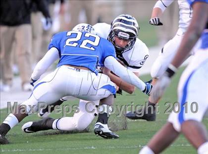Thumbnail 1 in Grandview vs. Daingerfield (2A Division 1 Region 2 Semifinals) photogallery.