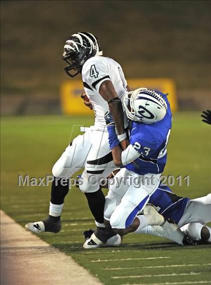 Thumbnail 1 in Grandview vs. Daingerfield (2A Division 1 Region 2 Semifinals) photogallery.