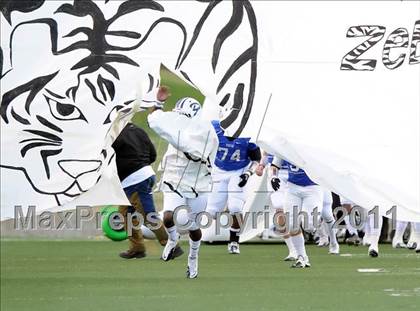 Thumbnail 1 in Grandview vs. Daingerfield (2A Division 1 Region 2 Semifinals) photogallery.