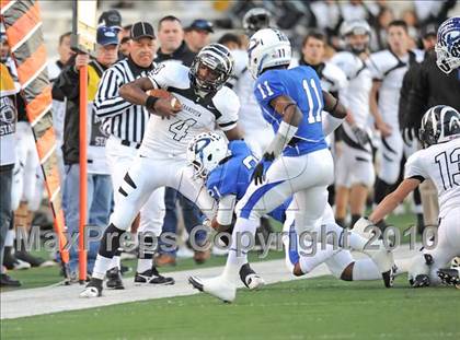 Thumbnail 3 in Grandview vs. Daingerfield (2A Division 1 Region 2 Semifinals) photogallery.