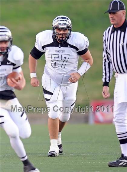 Thumbnail 1 in Grandview vs. Daingerfield (2A Division 1 Region 2 Semifinals) photogallery.