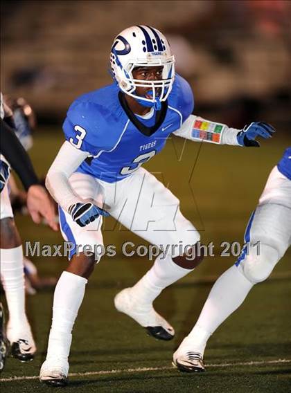 Thumbnail 1 in Grandview vs. Daingerfield (2A Division 1 Region 2 Semifinals) photogallery.