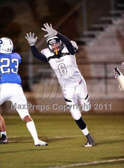 Thumbnail 3 in Grandview vs. Daingerfield (2A Division 1 Region 2 Semifinals) photogallery.