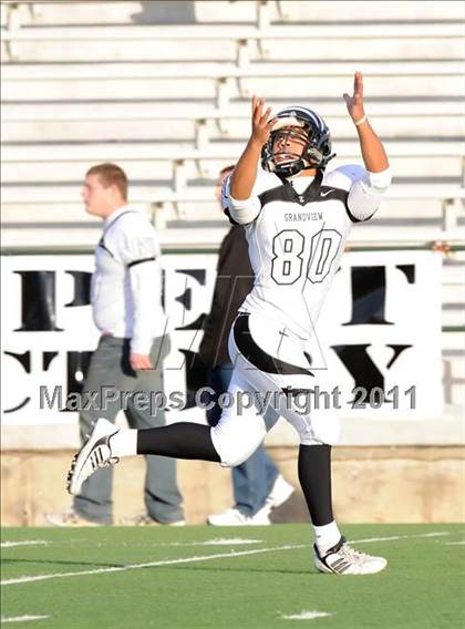 Thumbnail 2 in Grandview vs. Daingerfield (2A Division 1 Region 2 Semifinals) photogallery.